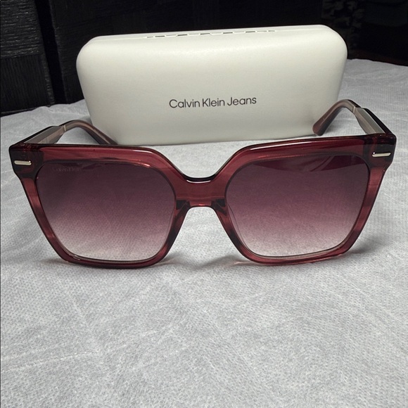 Calvin Klein Jeans Rose-Tinted Sunglasses - Picture 1 of 3